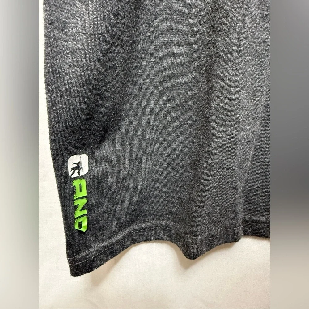 And1 Gray and Green T-Shirt Basketball    0137
